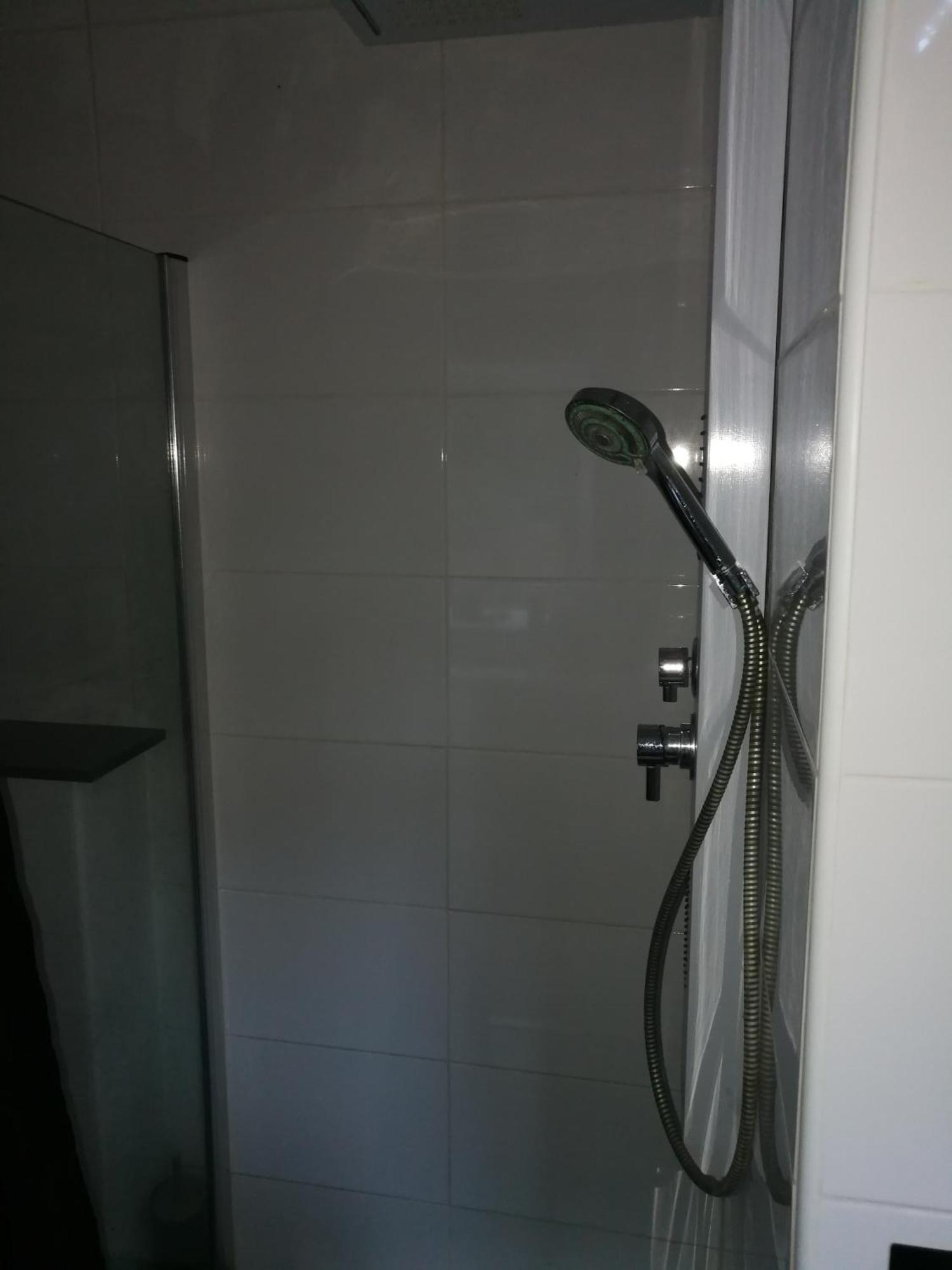 Wohlfuehloase - Zimmer, Appartment - Im Herzen Starnbergs 客房 照片