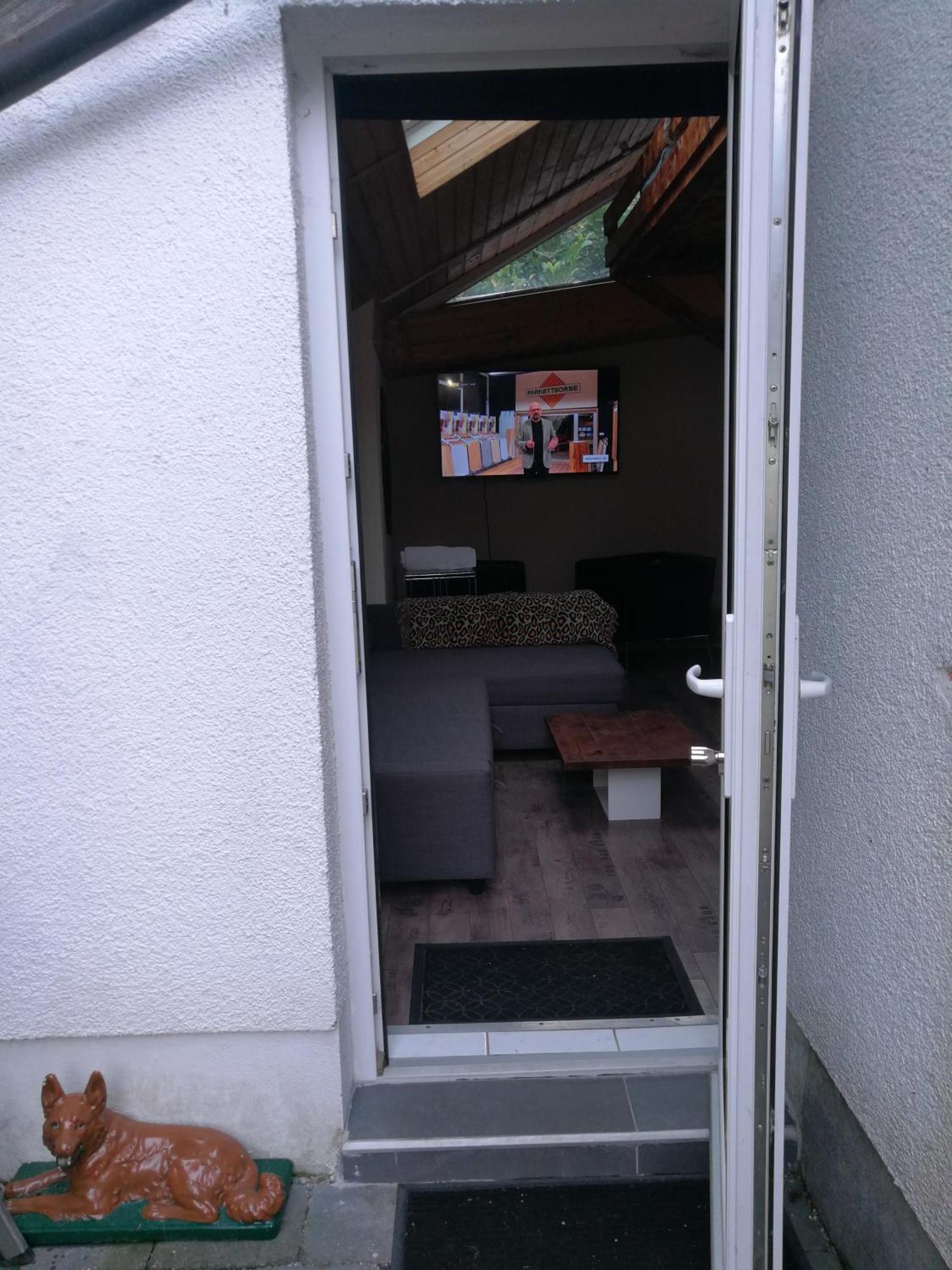Wohlfuehloase - Zimmer, Appartment - Im Herzen Starnbergs 客房 照片